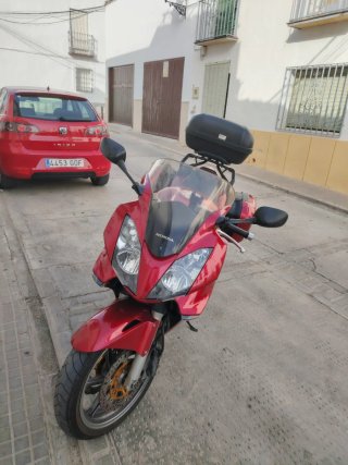 Honda VFR Roja Sportbike Touring