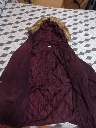 Cappotto donna seminuovo taglia L con cappuccio e pelo