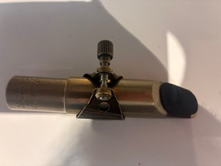 Abrazadera BG universal Saxo Alto/Tenor