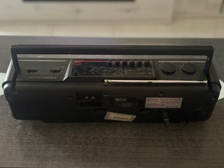 Radio Cassette Vintage Hitachi TRK-650 EII