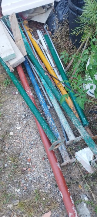Puntales de obra metálicos