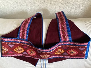 Chaleco étnico bordado