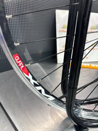 Rueda trasera 27.5 disco 6 tornillos
