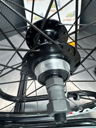 Rueda trasera 27.5 disco 6 tornillos