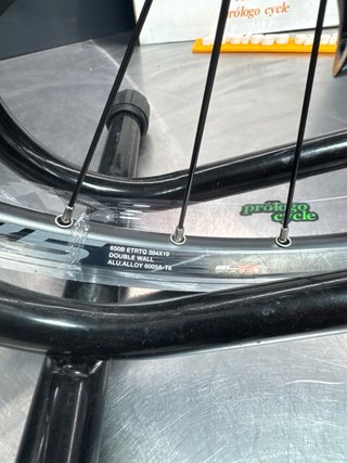 Rueda trasera 27.5 disco 6 tornillos