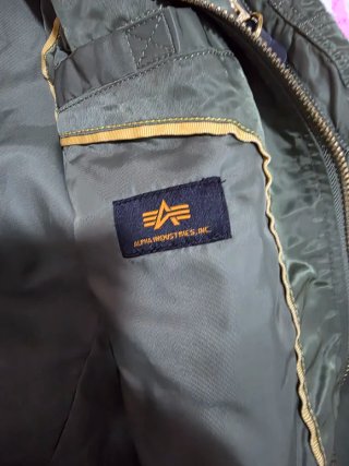 Chaqueta Alpha Industries