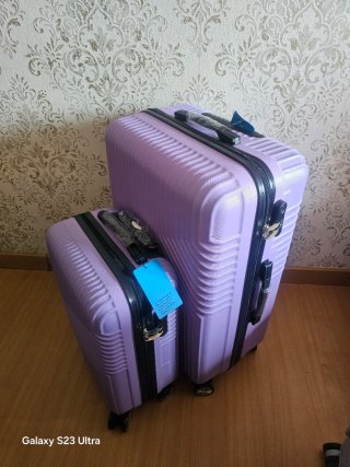 Maleta morada rígida con ruedas 25kg 75x45x35 10kg