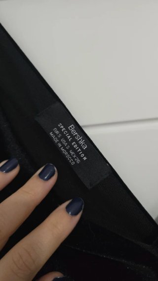 Mono corto Bershka Talla S Terciopelo Negro
