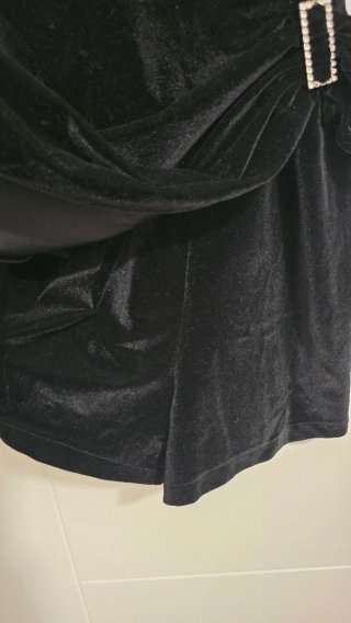 Mono corto Bershka Talla S Terciopelo Negro