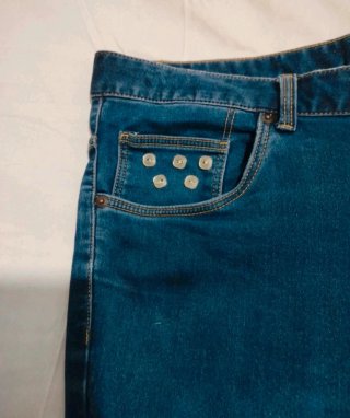 Falda vaquera con vuelo beige y azul