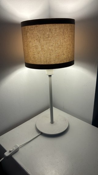 Lámpara de mesita ikea
