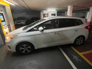 KIA Carens 2015