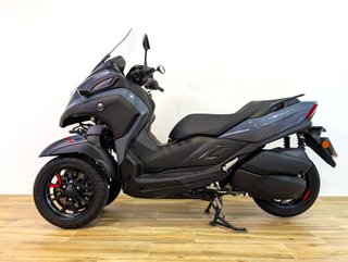 YAMAHA Tricity  300 (modelo actual) 2023