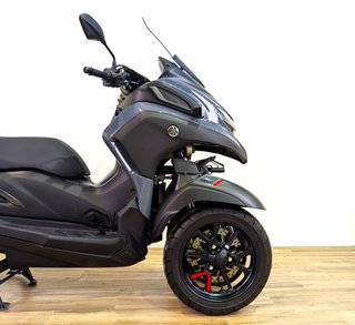 YAMAHA Tricity  300 (modelo actual) 2023