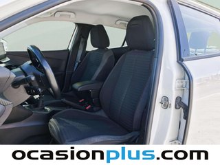 Peugeot 2008 PureTech 100 S&S Active 75 kW (100 CV)