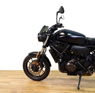 YAMAHA XSR700   (modelo actual) A2 2019