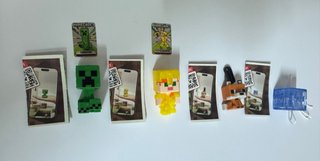 Lote Minecraft Figuras kinder joy