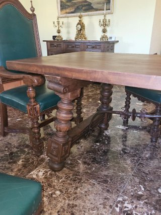 Mesa comedor y 4 sillas vintage