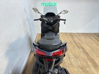 YAMAHA XMAX 125