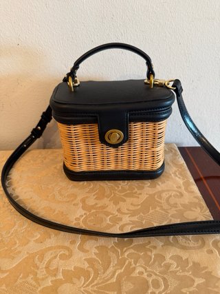 Bolso Zara Mimbre y Piel Negro Beige