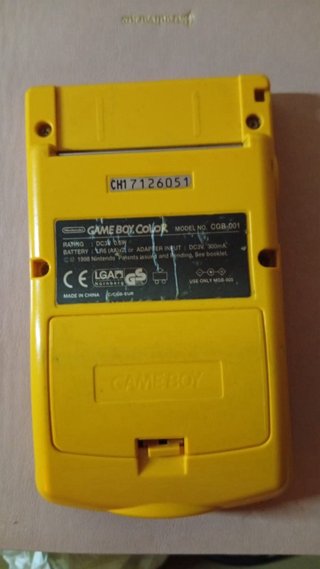 Nintendo Game Boy Color Amarillo
