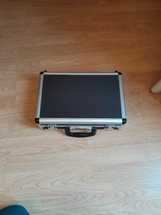 Micrófono Behringer B-1 con maletín