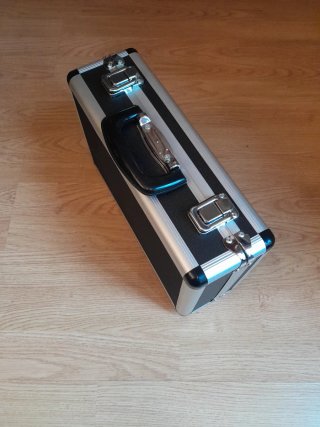 Micrófono Behringer B-1 con maletín