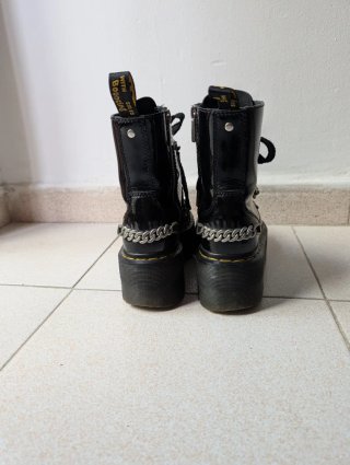 Dr. Martens Jadon Max Chain Talla 36