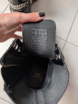 Dr. Martens Jadon Max Chain Talla 36