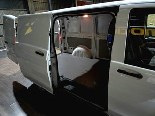 Mercedes-Benz Vito 2018 111CDI LARGA