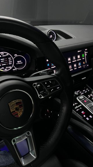 Porsche Cayenne 2022