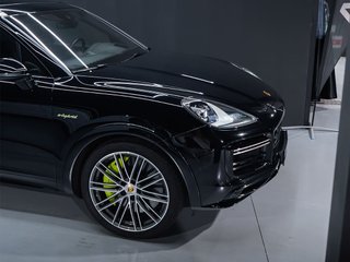 Porsche Cayenne 2022
