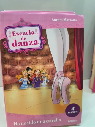 Packs 4 libros de la colección Escuela de Danza