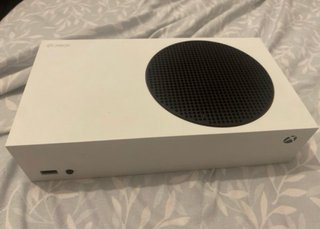 Xbox Series S 512GB + Mando y Cables