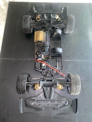 Coche RC Maverick Quantum R 1/8