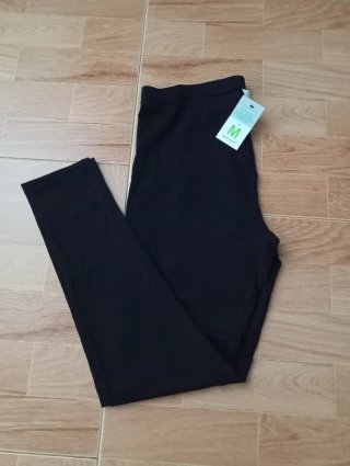 Legging Negro Talla M/L (Nuevo con etiquetas!)