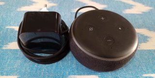 Amazon Echo Dot 3ª Gen con Caricabatterie