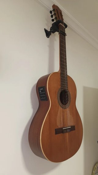 Guitarra Alhambra Z-Nature Amplificada