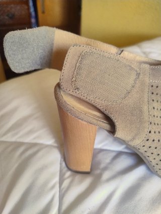 Botines de verano beige y marrón