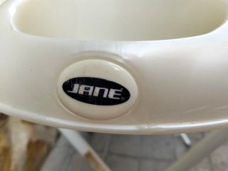 Bañera bebé con patas plegables