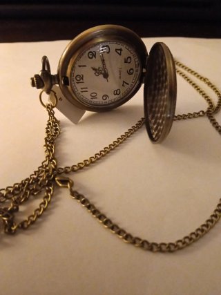 Orologio da tasca vintage con catena
