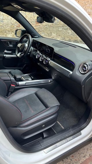 Mercedes-Benz GLB (X248) 2021