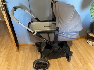 Carro de bebé Jané 2 en 1: capazo y silla de paseo