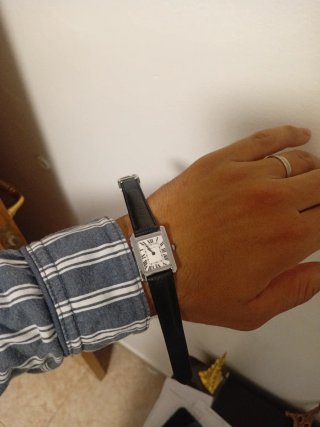 Reloj Cartier pequeño