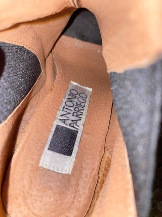 Botines fiesta negros con detalles plateados