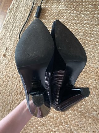Botines fiesta negros con detalles plateados
