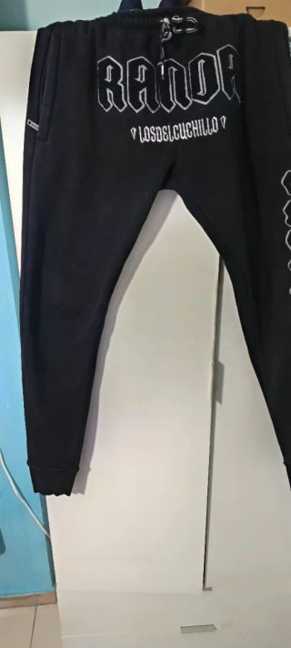 Sudadera Randa Negra con Estampado