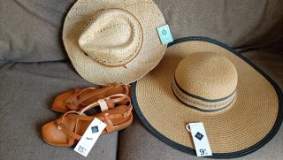 Pack 2 Sombreros y Sandalias Marrones