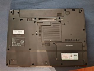 HP Compaq 6715b Portátil