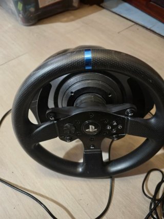 Volante Thrustmaster T300 RS